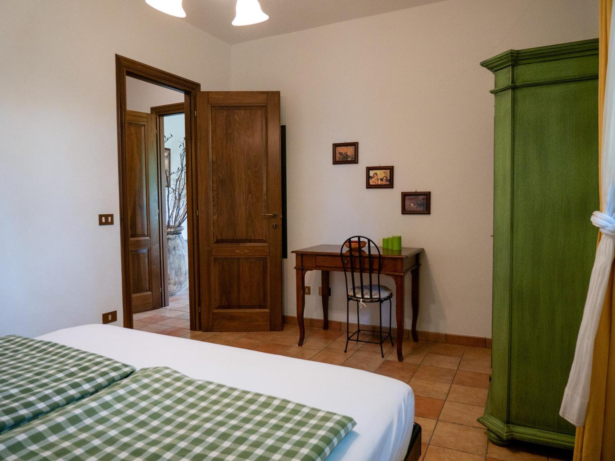 Agri Borgata Vallone - Apartments - By Host4U Lecchiore Exterior foto